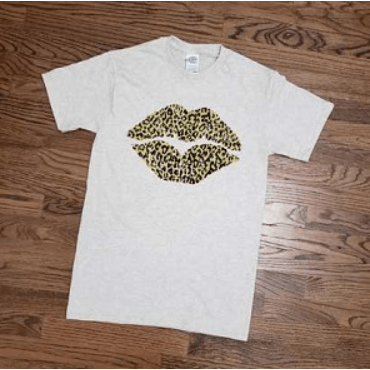 Camiseta Labios de Leopardo