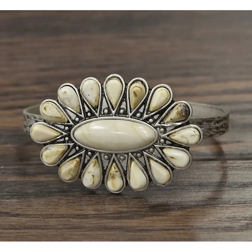 Pulsera de puño Navajo C turquesa blanca natural