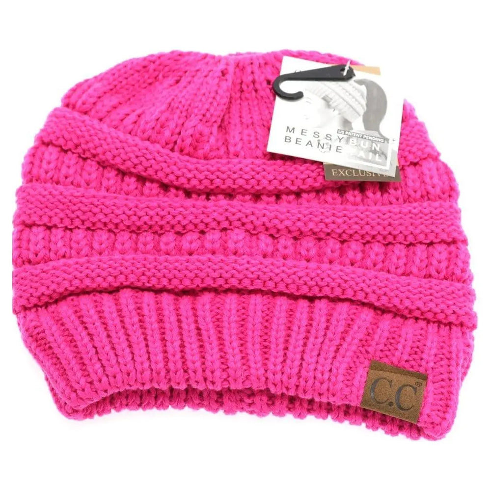 Solid  classic  cc beanie  tail 
