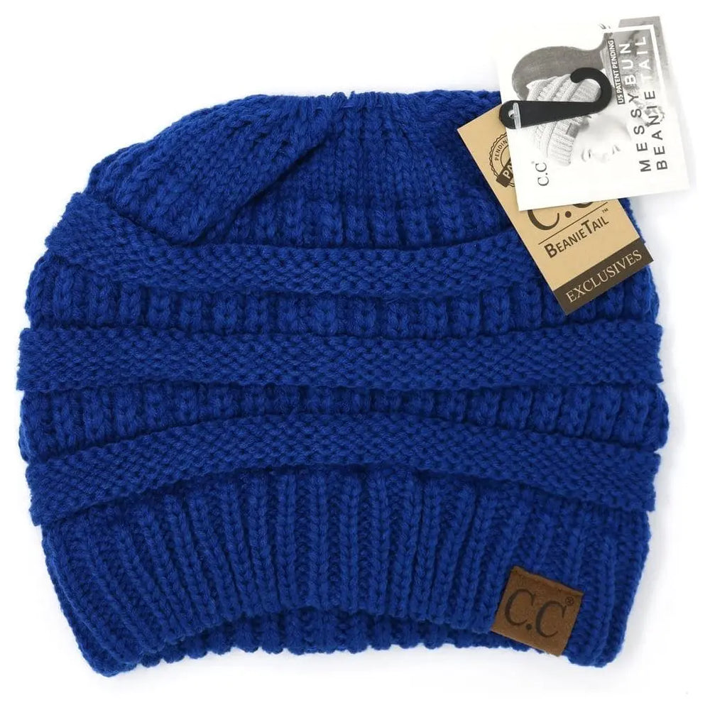 Solid  classic  cc beanie  tail 