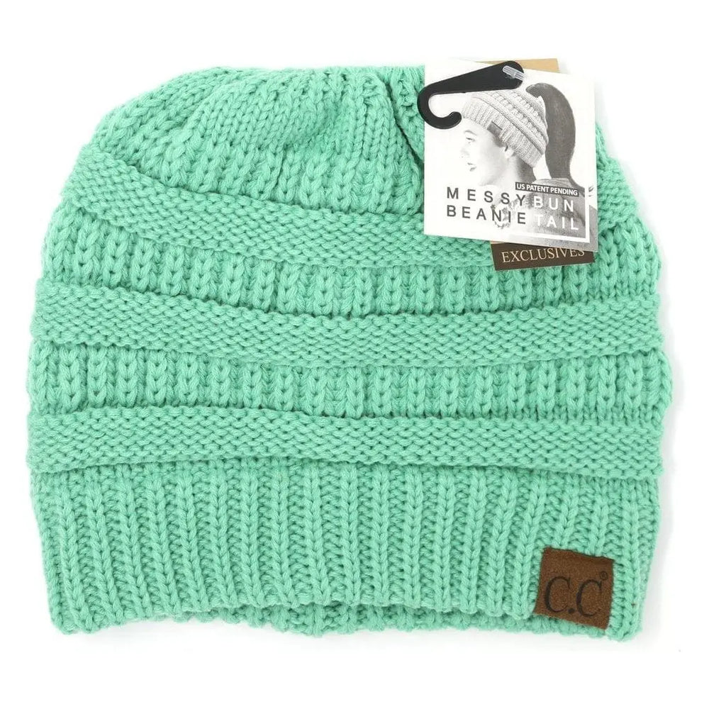 Solid  classic  cc beanie  tail 