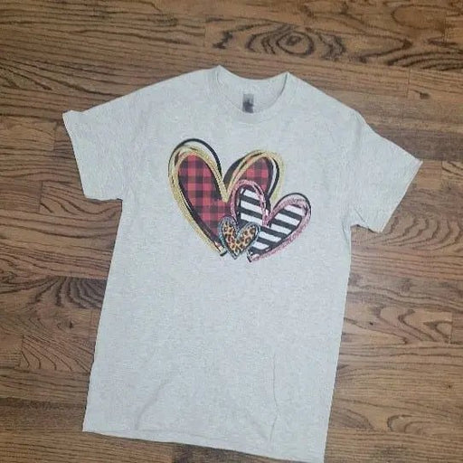 Valentine's 3 Hearts Graphic Tee - LECCE