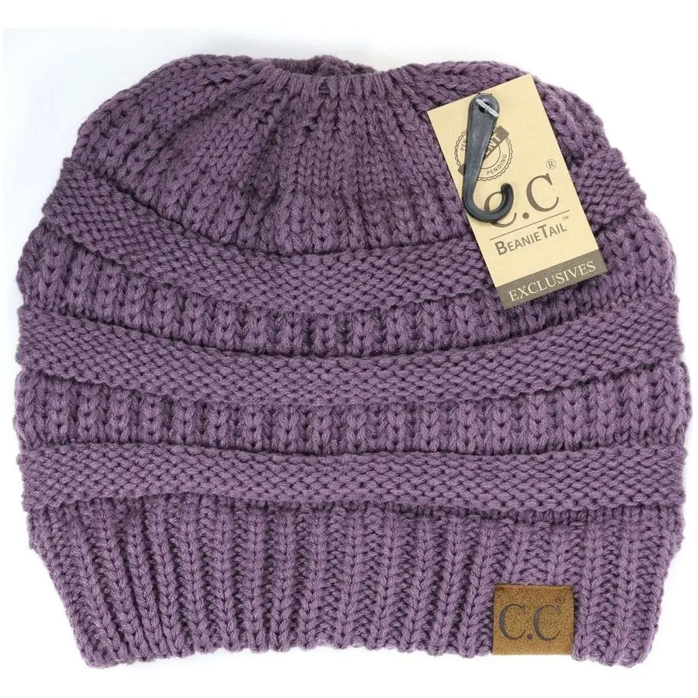 Solid  classic  cc beanie  tail 