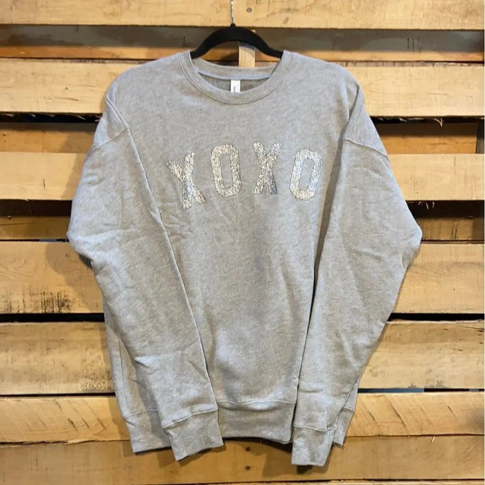 XOXO Silver Glitter Graphic Pullover - LECCE